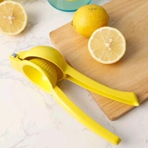 Lemon Juicer Metal NWT